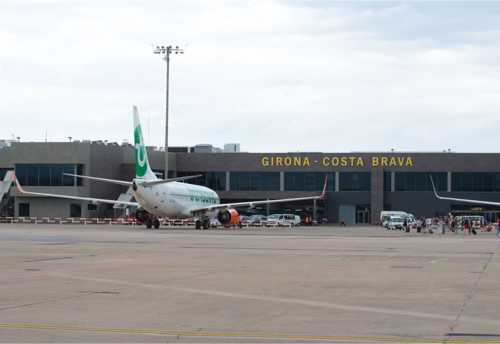 Girona-Costa Brava Airport (apron)