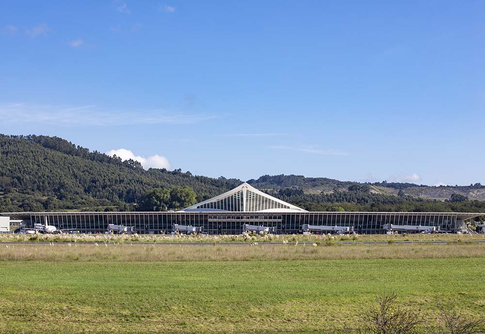 Aeropuerto de Bilbao (exterior 1)