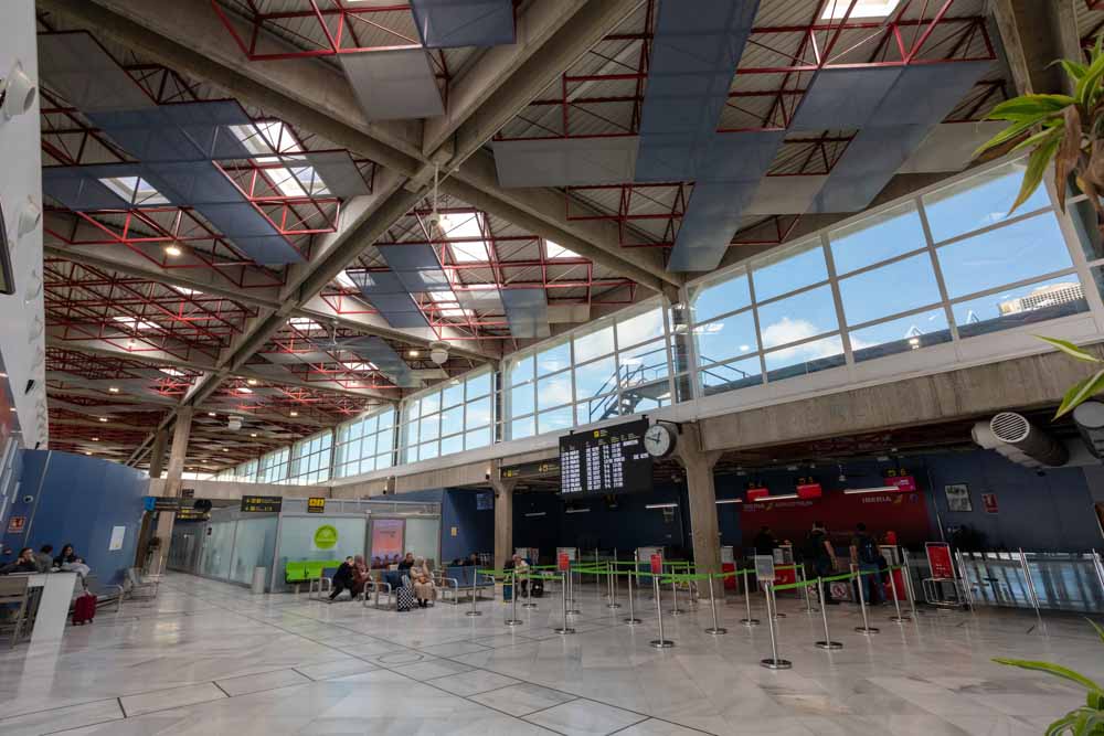 Aeropuerto de Melilla (interior)